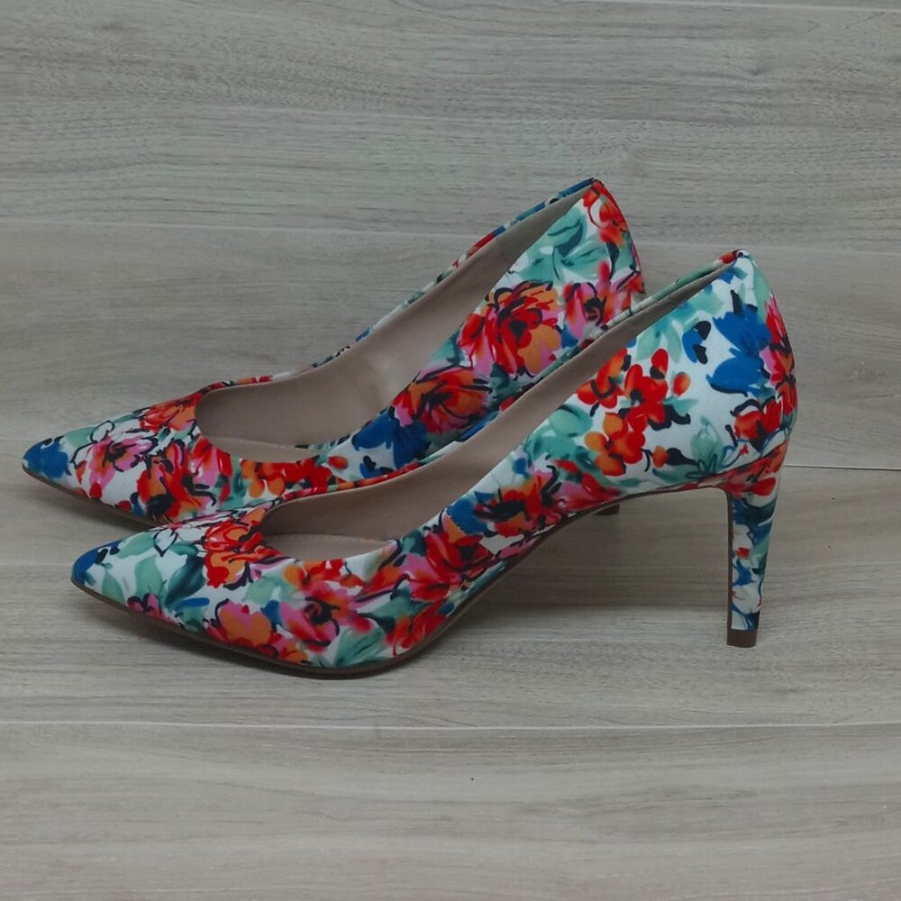 Kelly & Katie High Heels Women's Floral Pointed Pumps Multicolor Slip on Size 5M